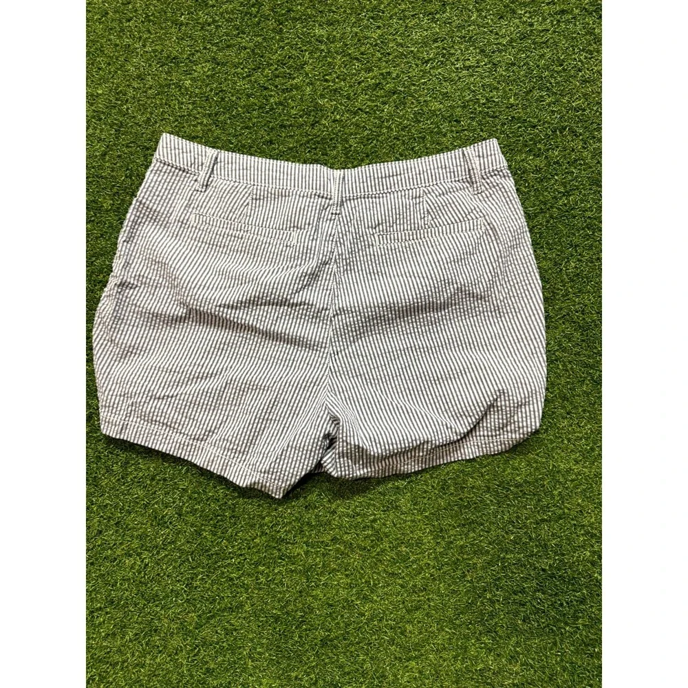 St. John's Bay Chino Shorts Women 14 White Black Striped Slash Pocket Flat Front